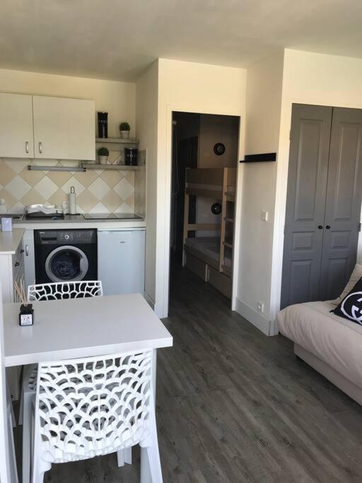 Les Issambres Superbe Studio Avec Terrasse Roquebrune-sur Argens Exterior foto